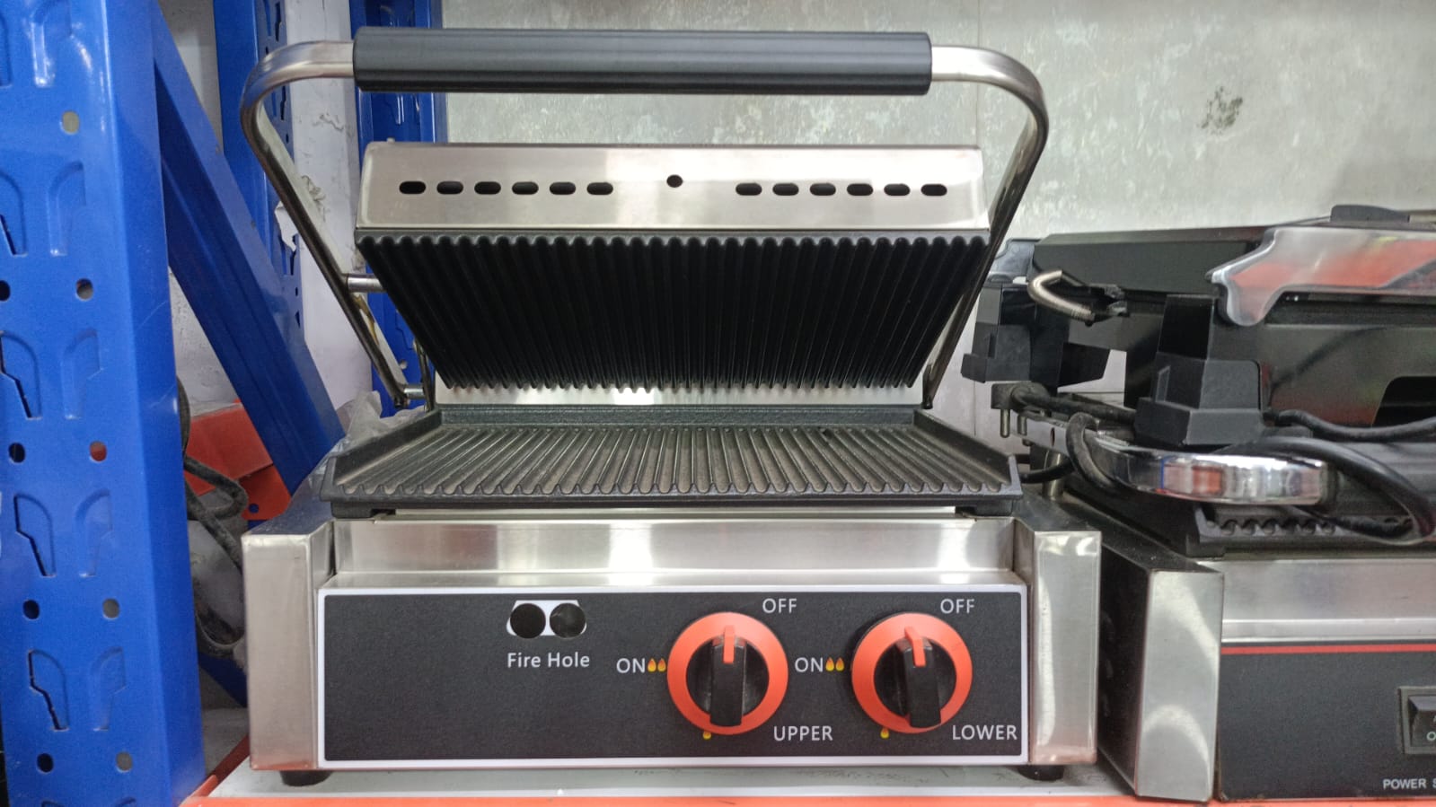 A|E Jumbo Gas Sandwich Griller Heavy Duty
